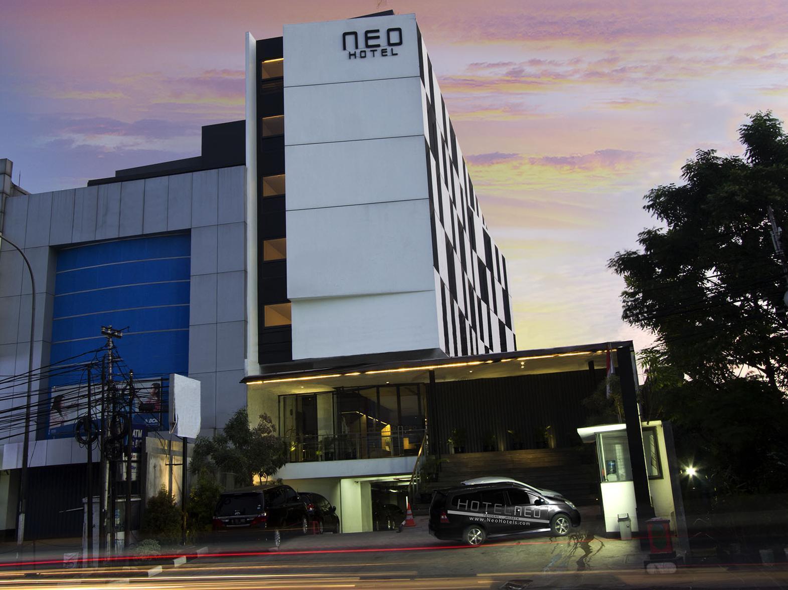 Neo Hotel Tendean Jakarta By Aston Buitenkant foto