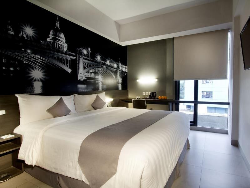 Neo Hotel Tendean Jakarta By Aston Buitenkant foto